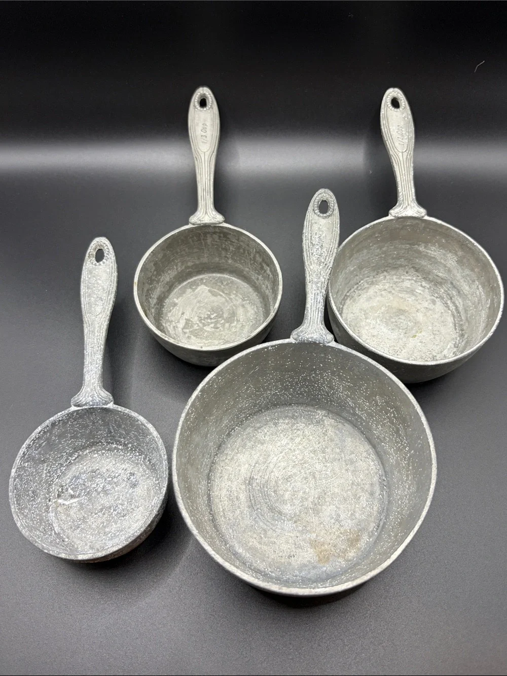 Set 4 Amco Houseworks Vintage Cast Metal Nesting Measuring Cups Rustic Kitchen